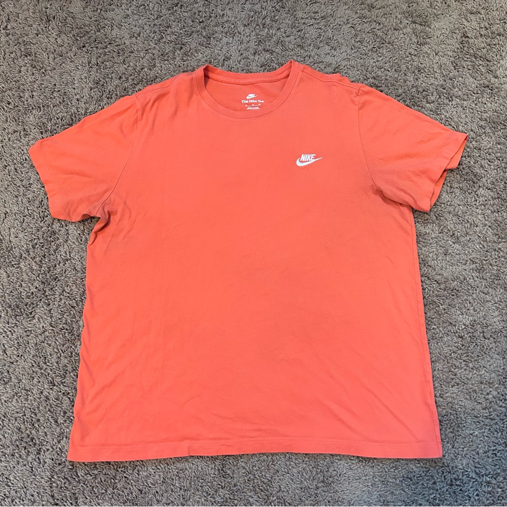 Nike The Nike Tee Shirt Nike The Nike Tee Shirt